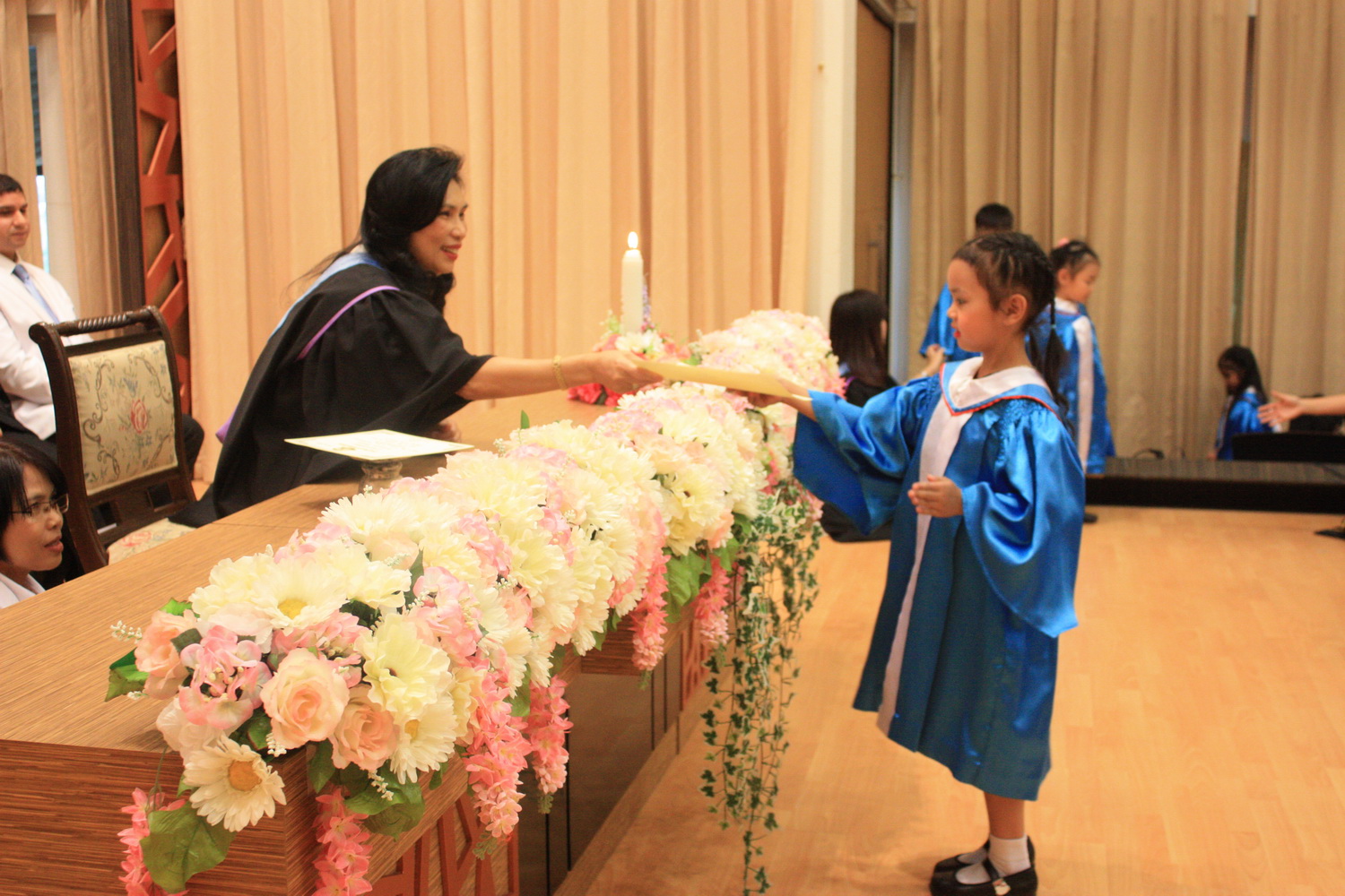 2015-02-28_kindergarten3_Graduation_112